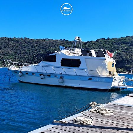 Yachtannablu Hotel Porto Venere Buitenkant foto