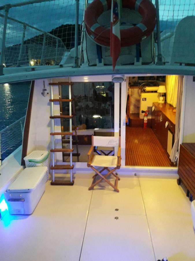 Yachtannablu Hotel Porto Venere Buitenkant foto